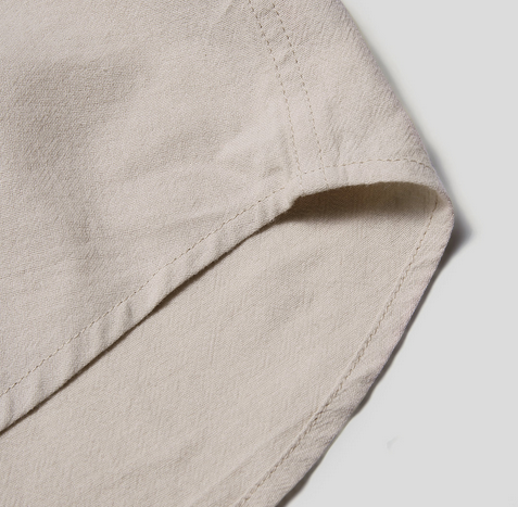 Men Solid Short Sleeves Roun-Neck Shirt
